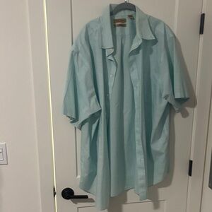 Roundtree & Yorke Light Blue Casual Button Down Shirt